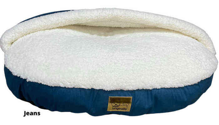 Cama com Cobertor Acoplado - em Pele